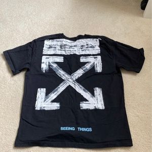 Off-White Tshirt